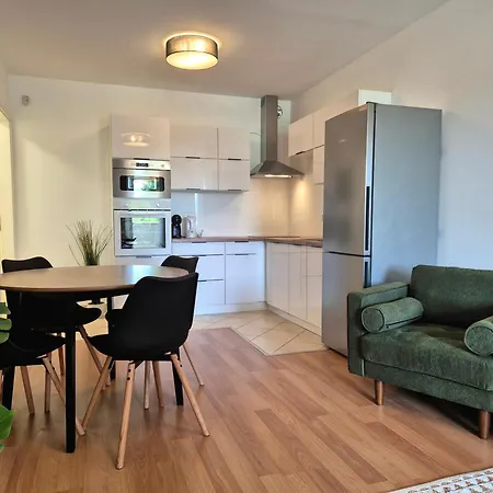 Apartment F45 